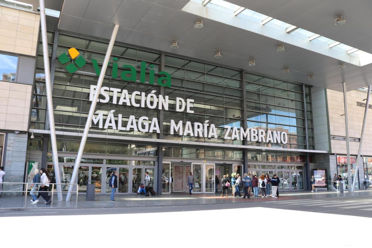 Fantastico Apartamento Junto A La Estacion Málaga Kültér fotó