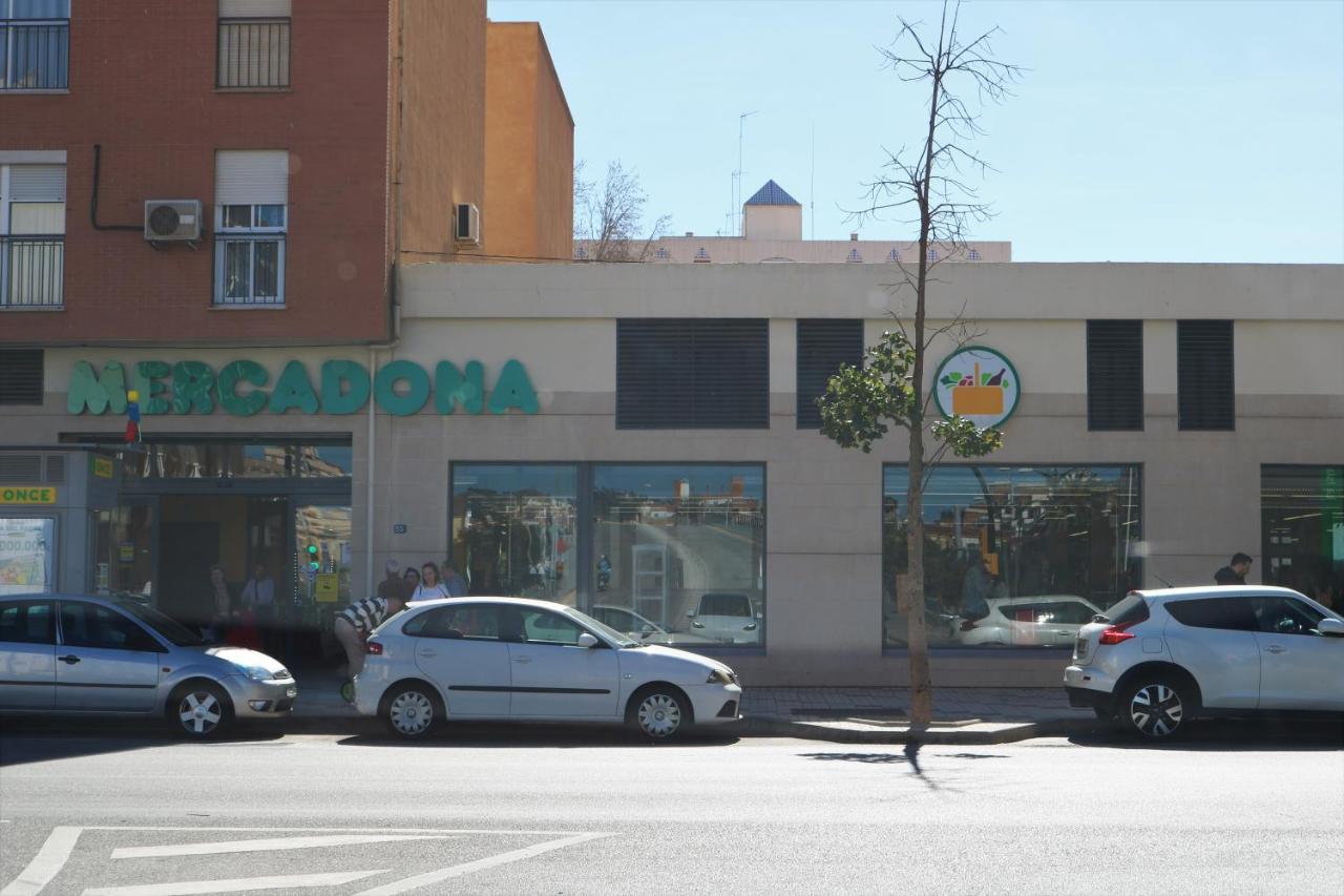 Fantastico Apartamento Junto A La Estacion Málaga Kültér fotó