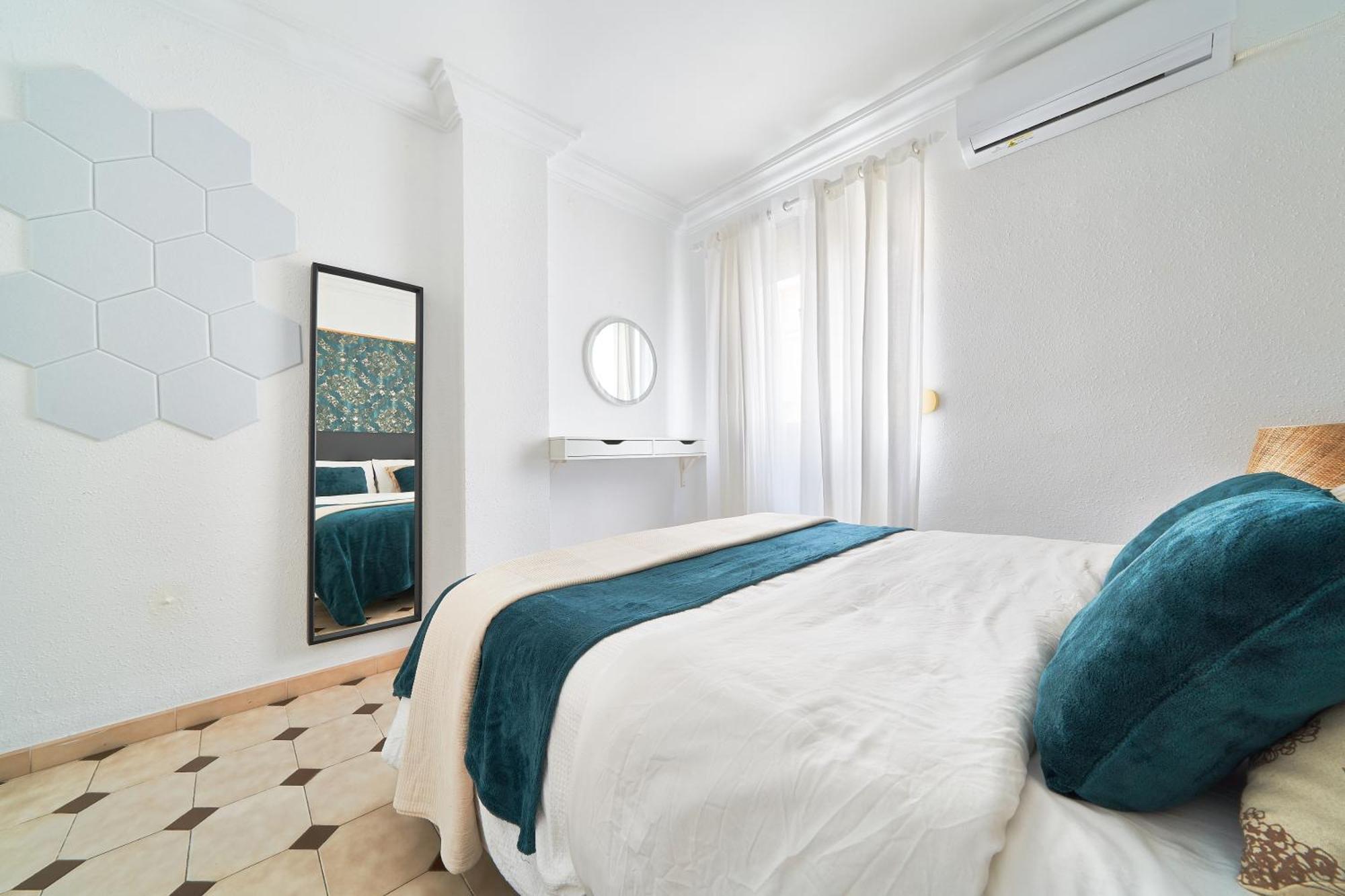 Fantastico Apartamento Junto A La Estacion Málaga Kültér fotó