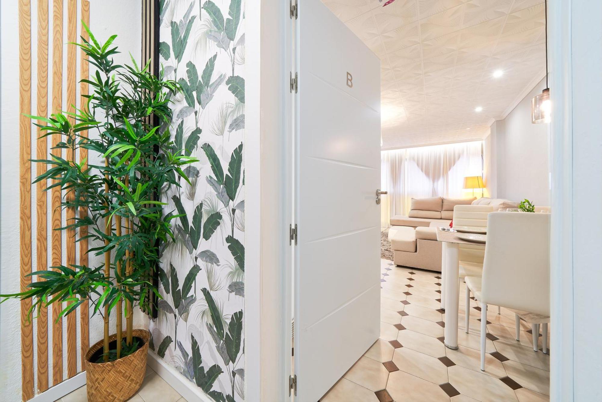 Fantastico Apartamento Junto A La Estacion Málaga Kültér fotó